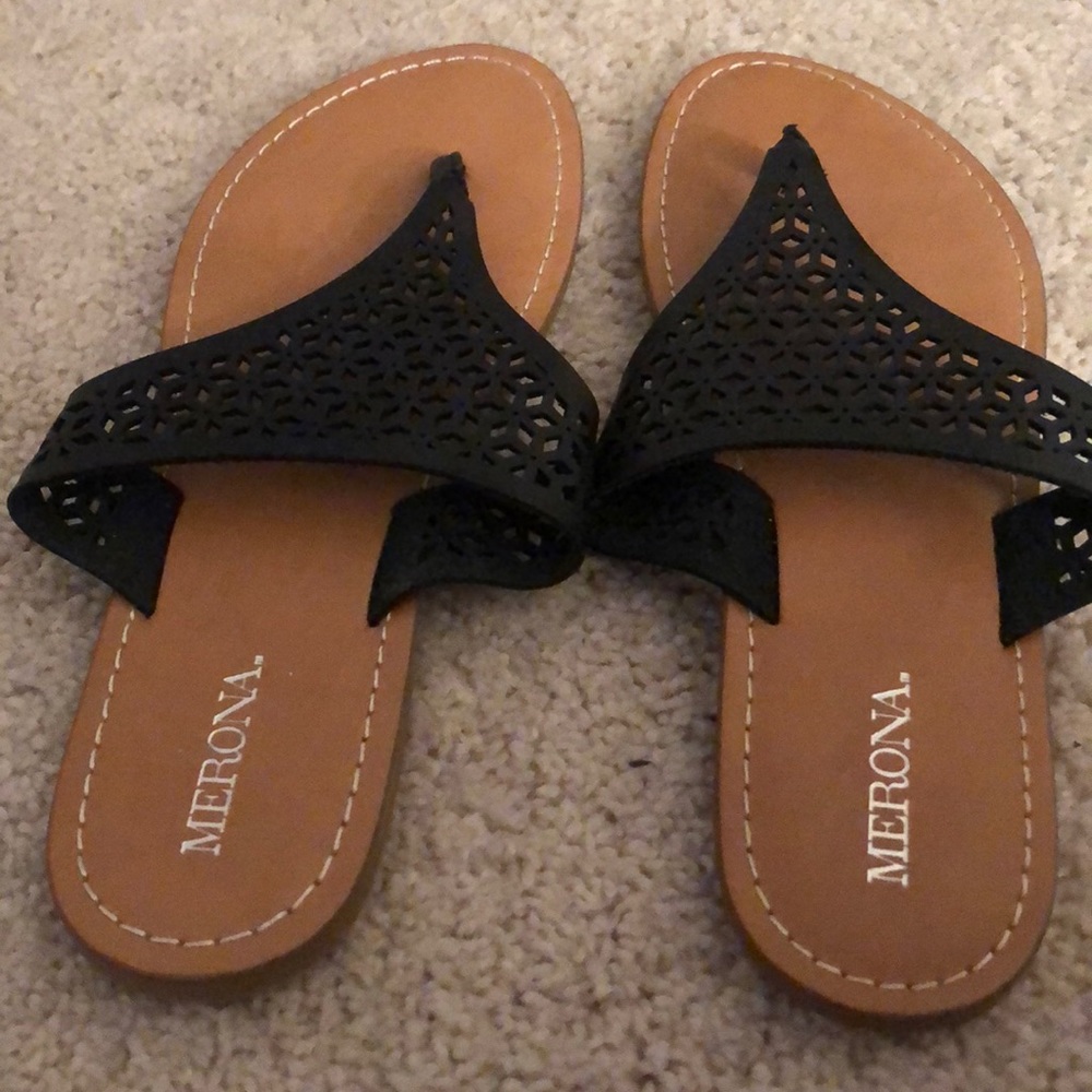SANDALS! 🌼 - Picture 2 of 4